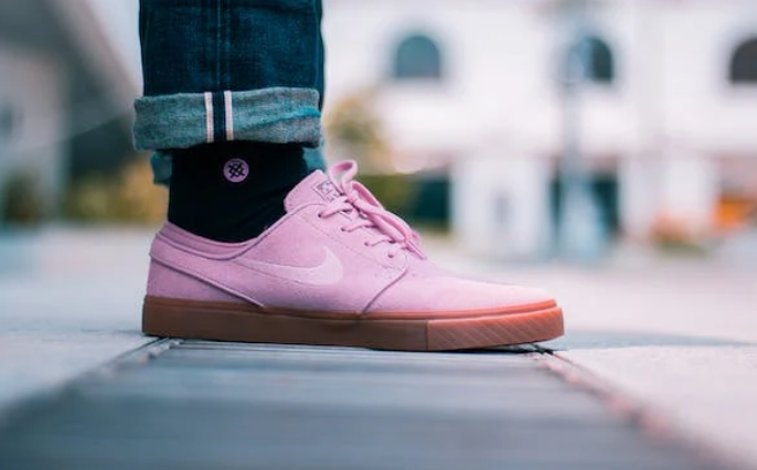 laces